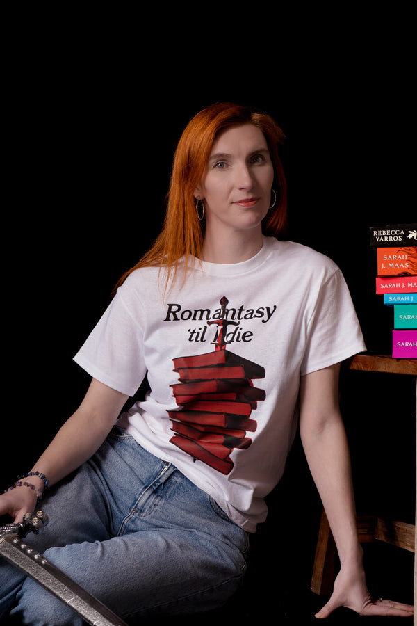 Romantasy 'til I Die Tee